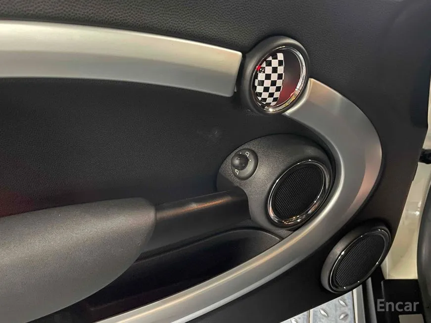 Mini Coupe