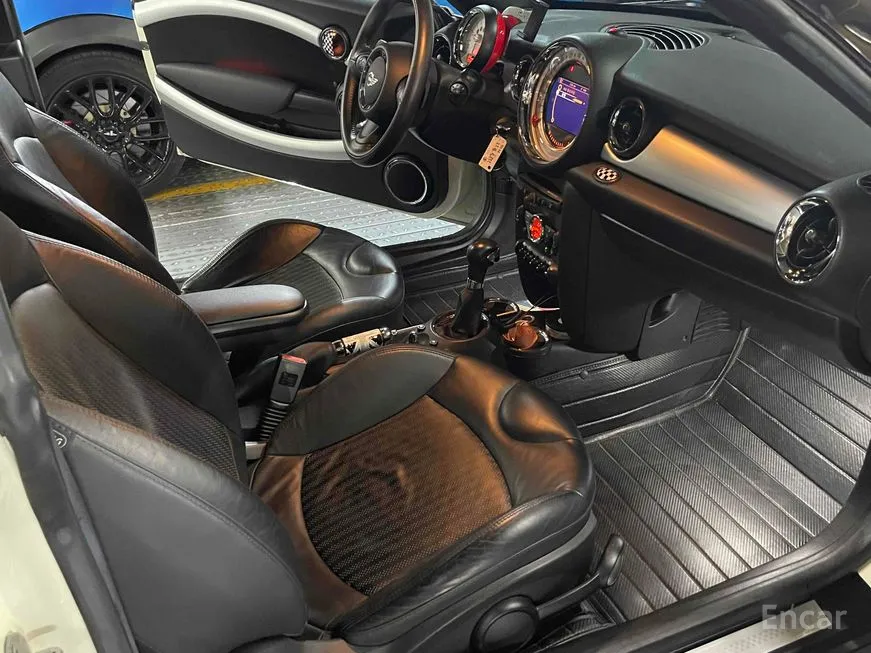 Mini Coupe