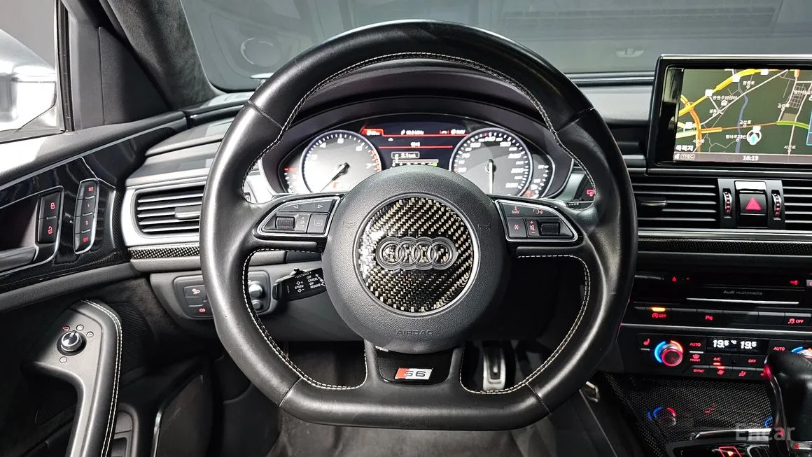 Audi S6