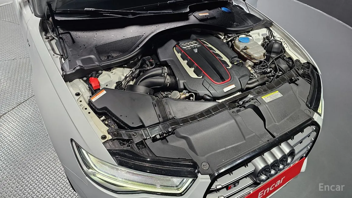 Audi S6