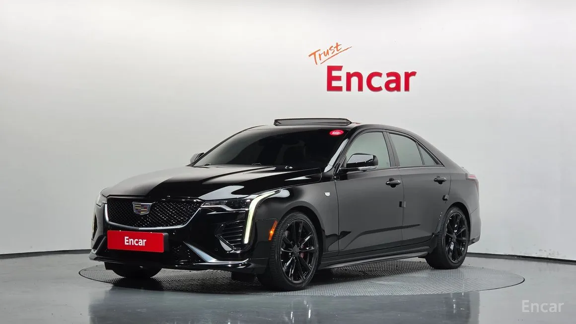 Cadillac CT4