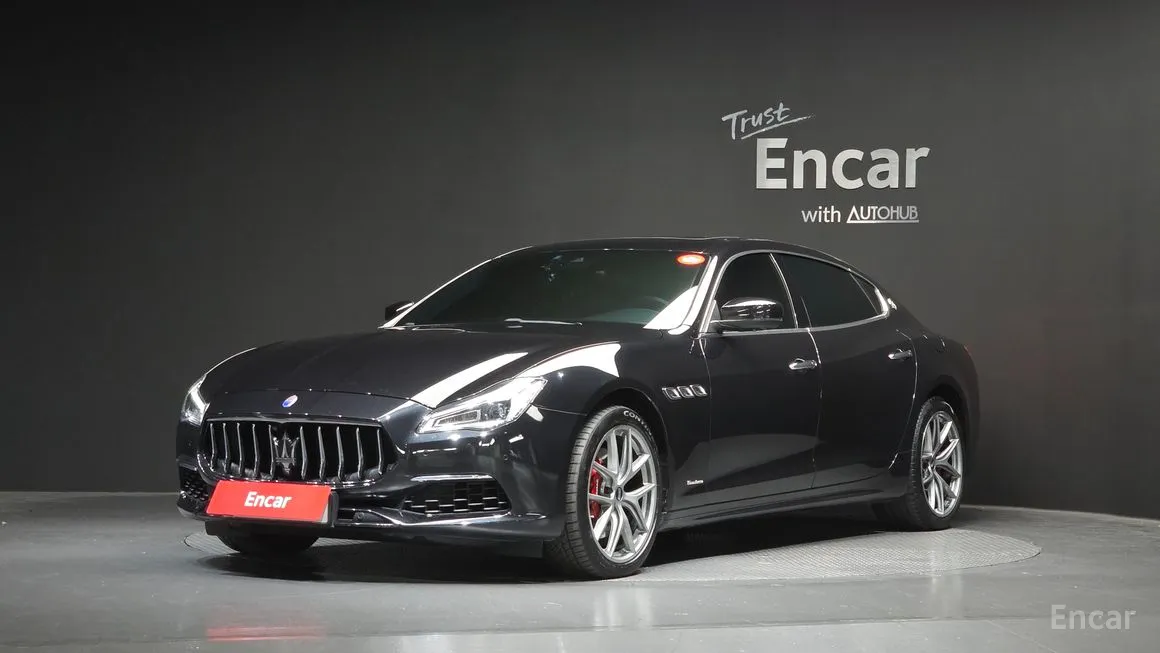 Maserati Quattroporte