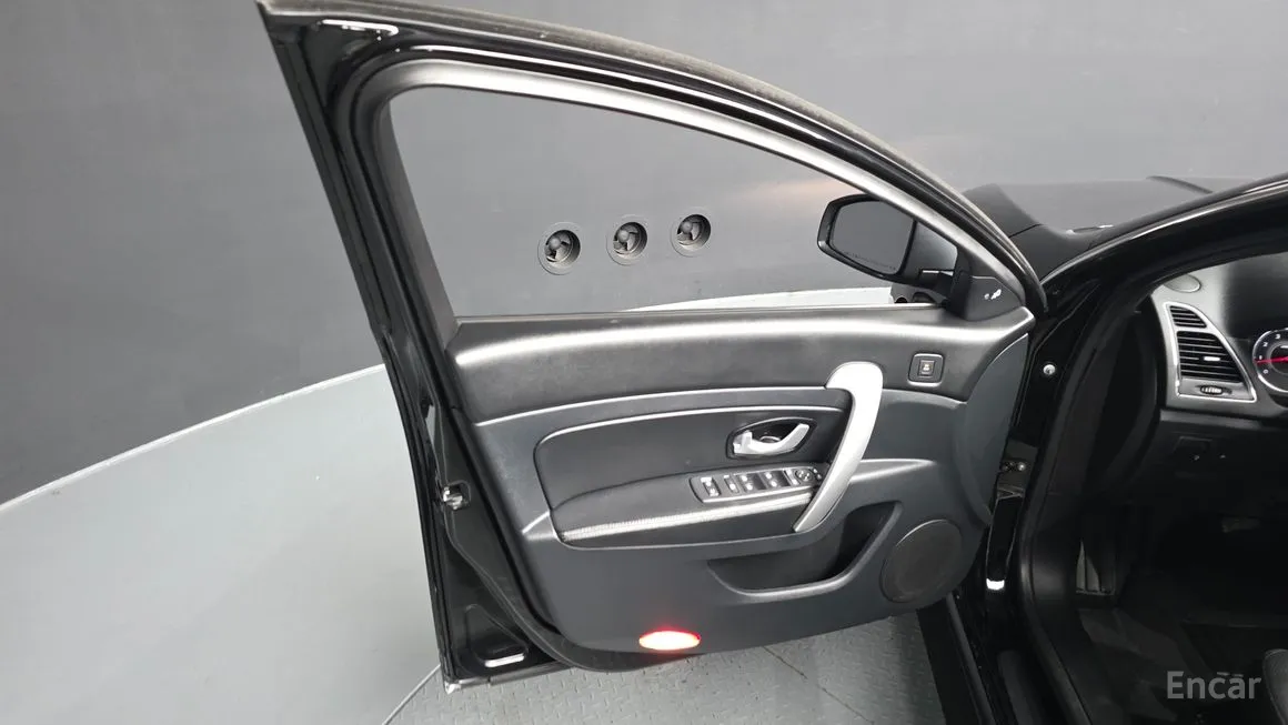 Renault SM5