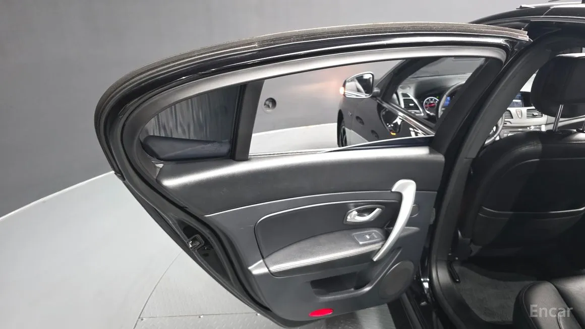 Renault SM5