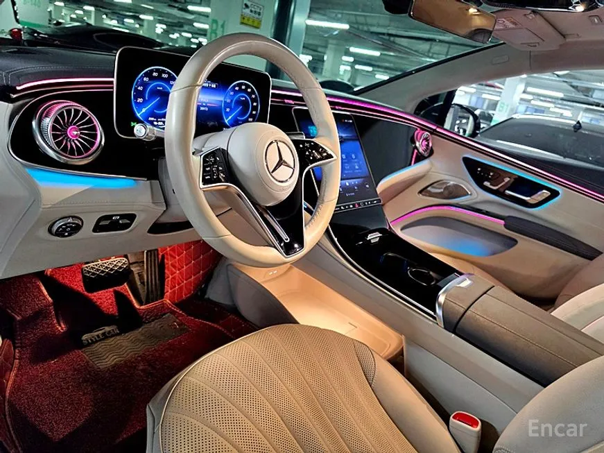 Mercedes-Benz EQS