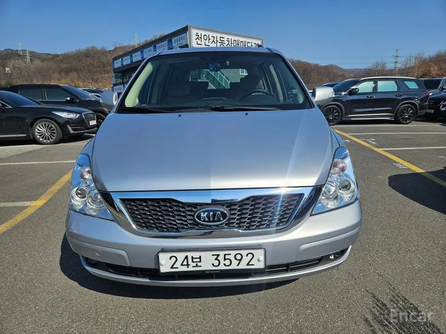 Kia Carnival