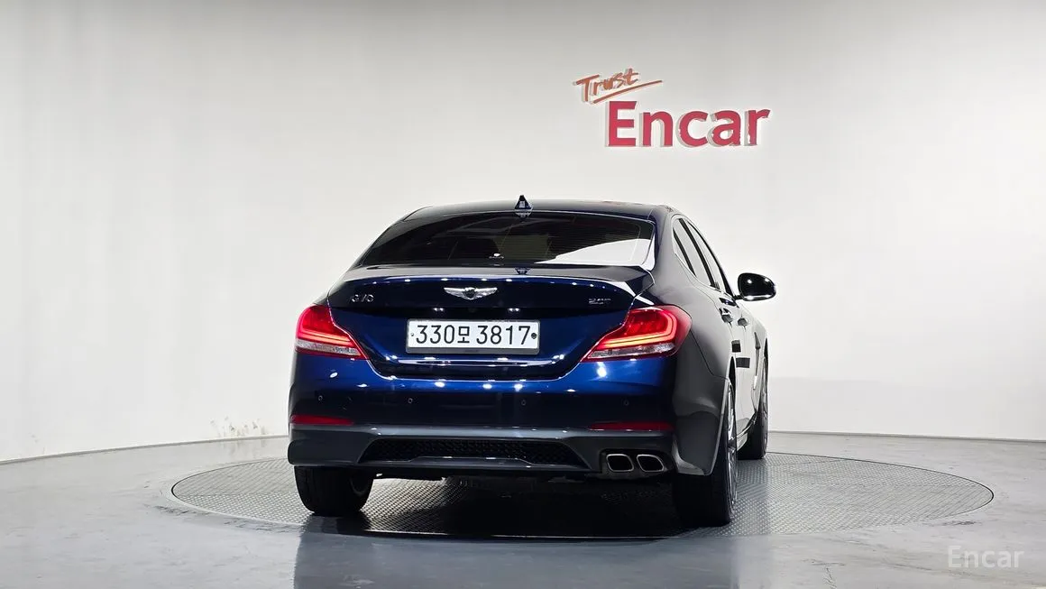 Genesis G70