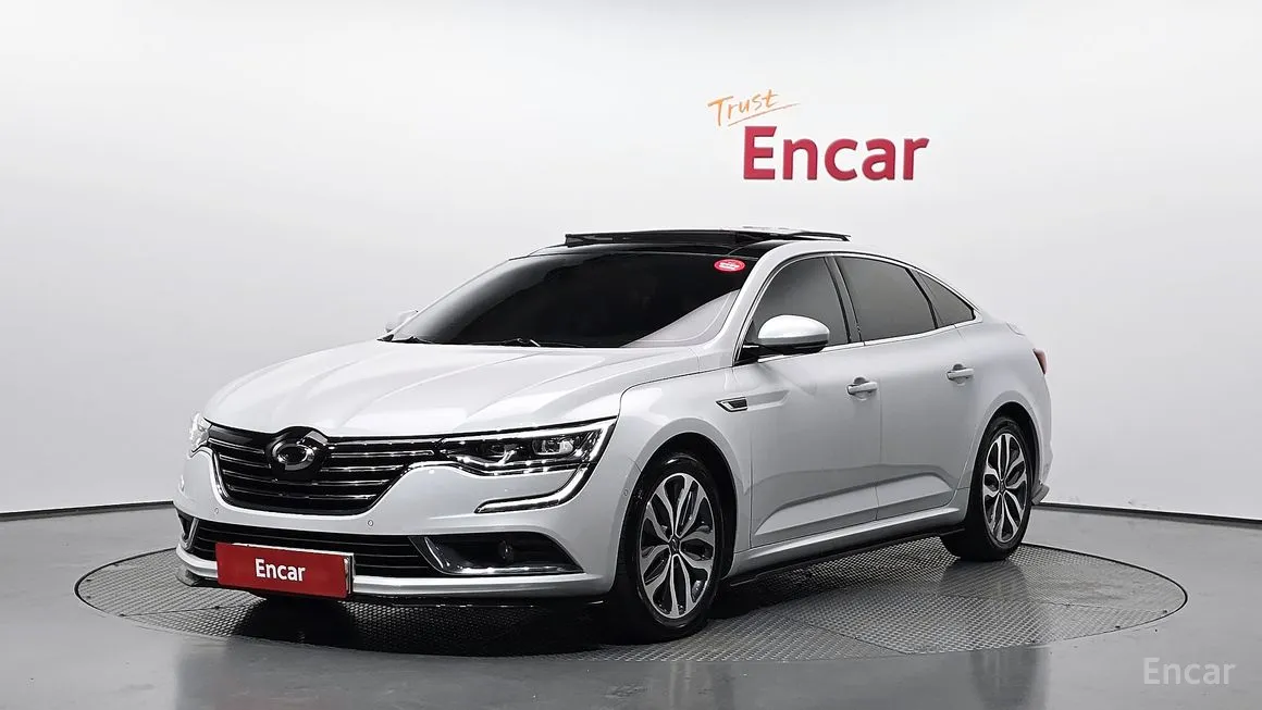 Renault SM6