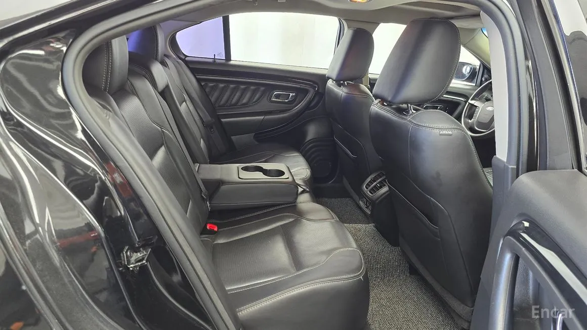Ford Taurus