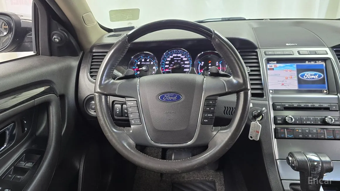 Ford Taurus