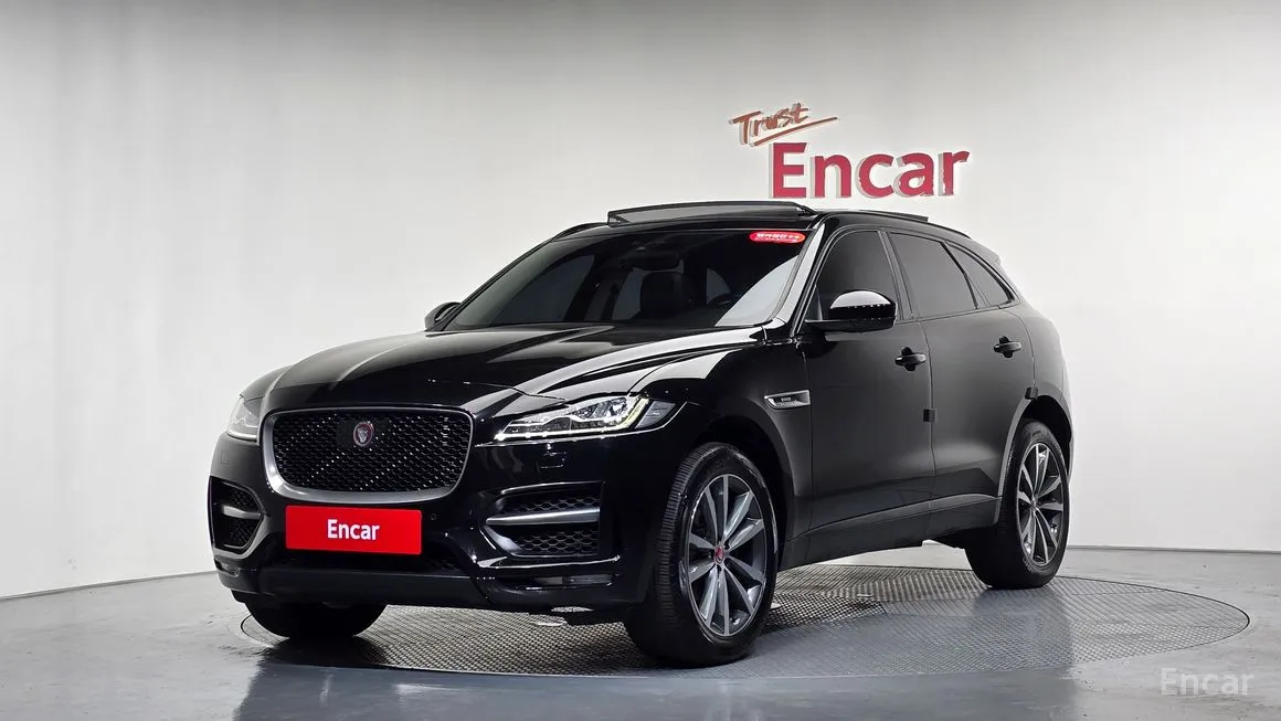 Jaguar F-PACE