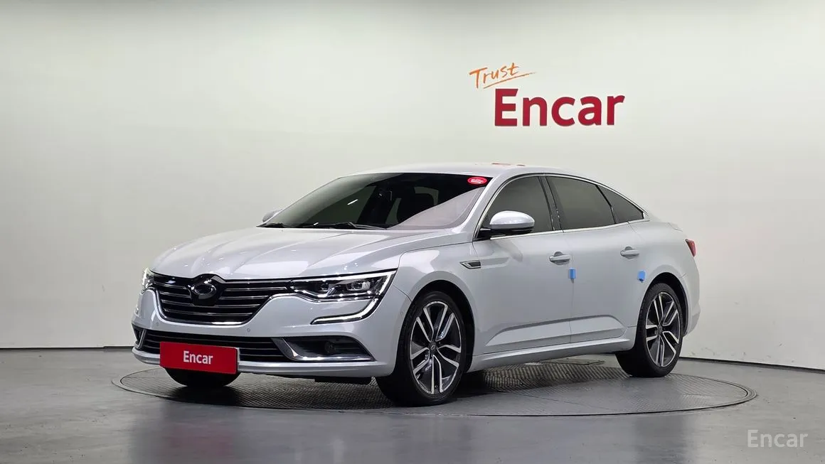 Renault SM6