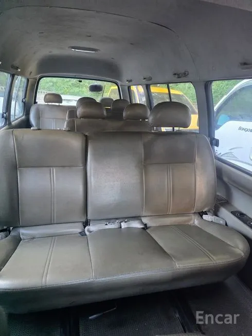 Kia Bongo III Minibus