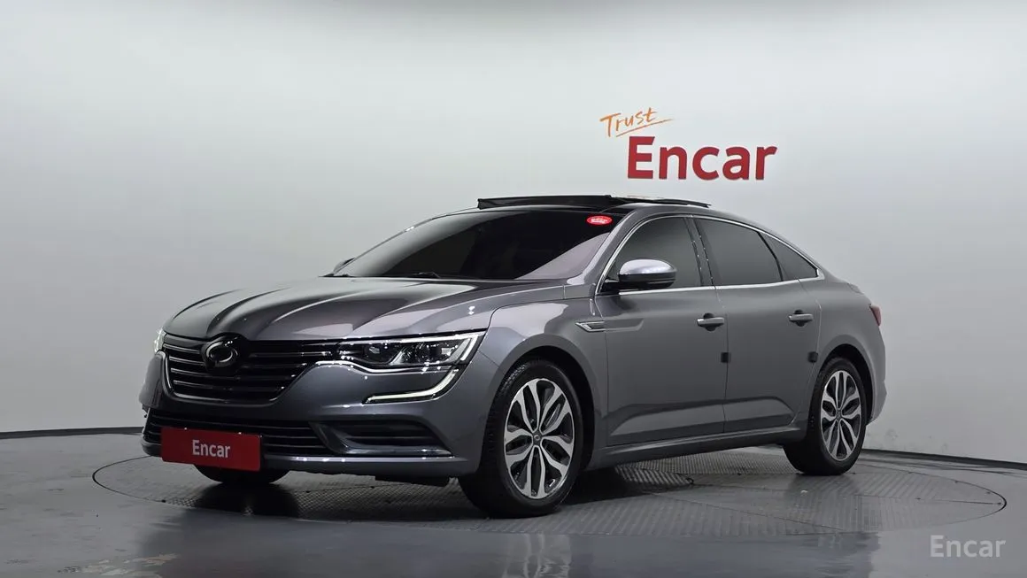 Renault SM6