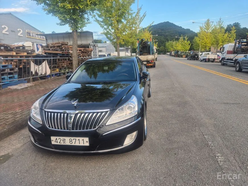Hyundai Equus