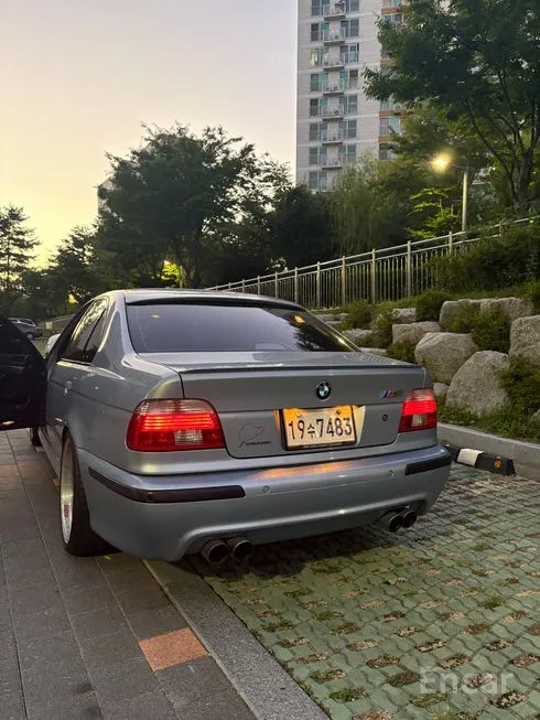 BMW M5
