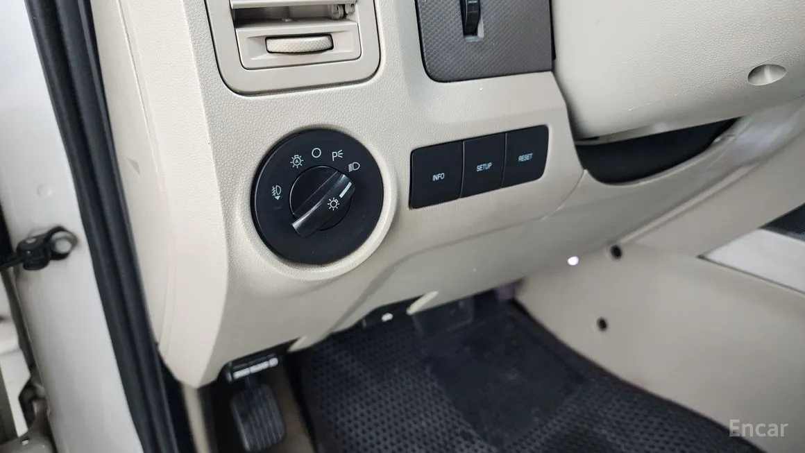 Ford Escape