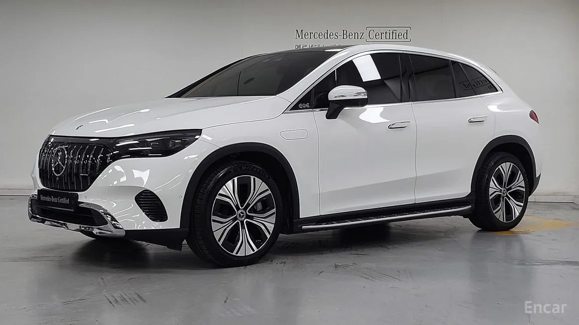 Mercedes-Benz EQE