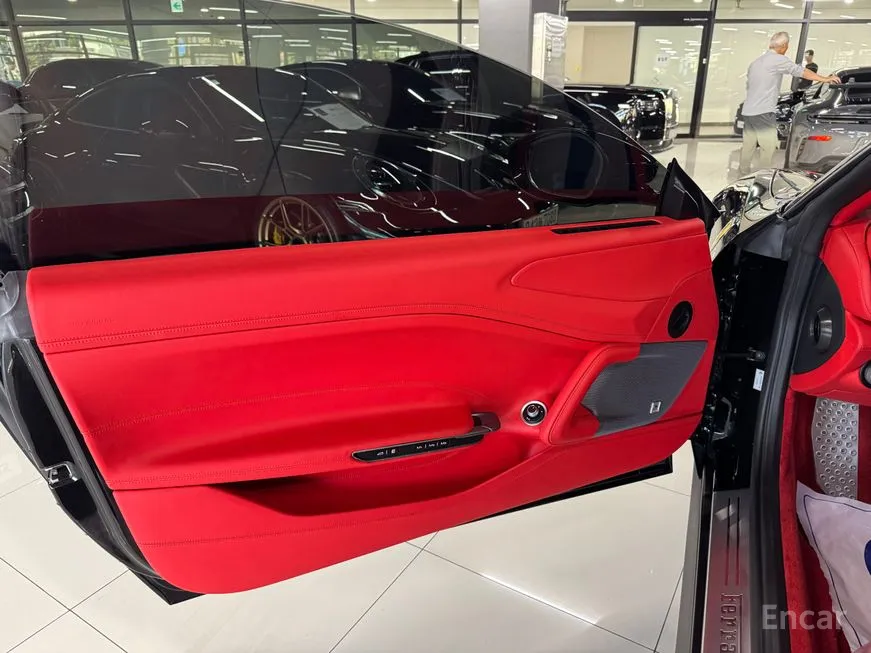 Ferrari GTC4 Lusso