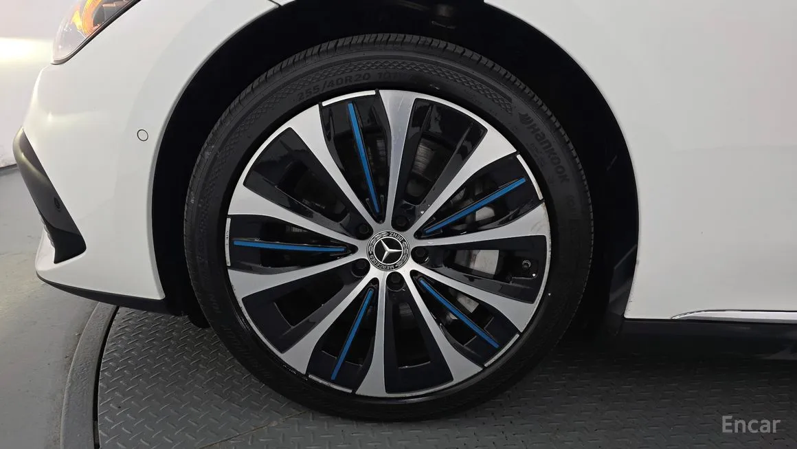 Mercedes-Benz EQE
