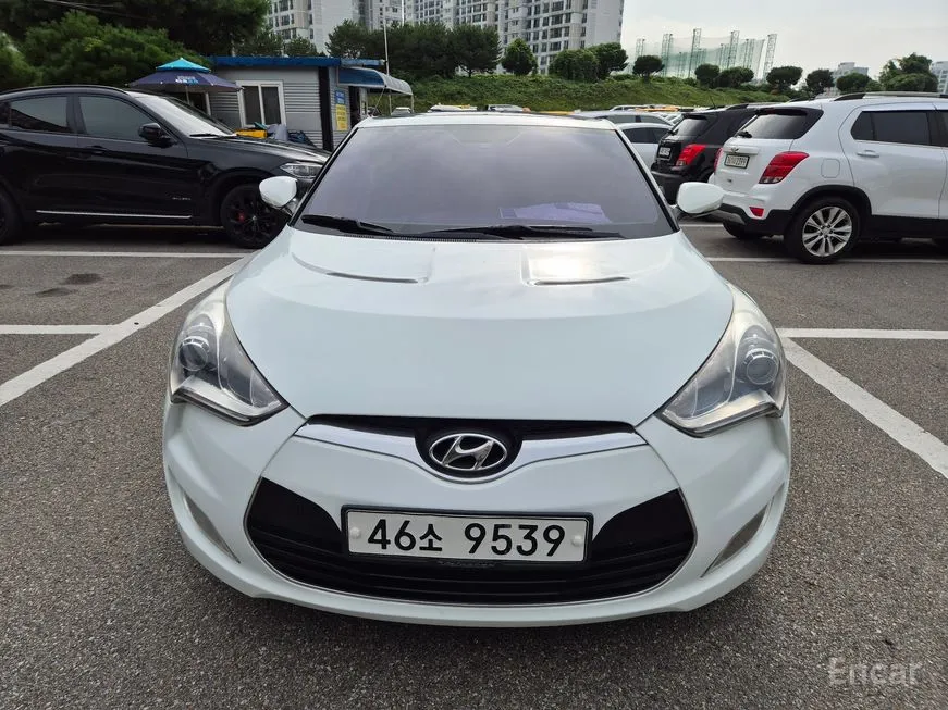 Hyundai Veloster