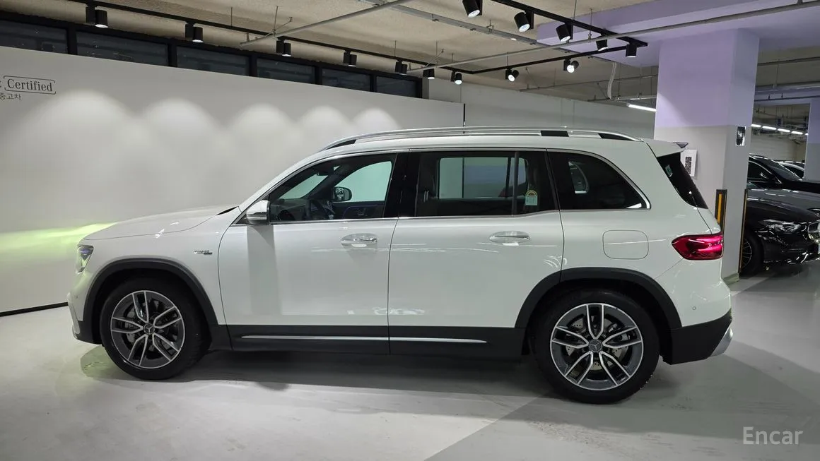 Mercedes-Benz GLB-Class