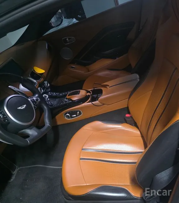 Astonmartin Vantage