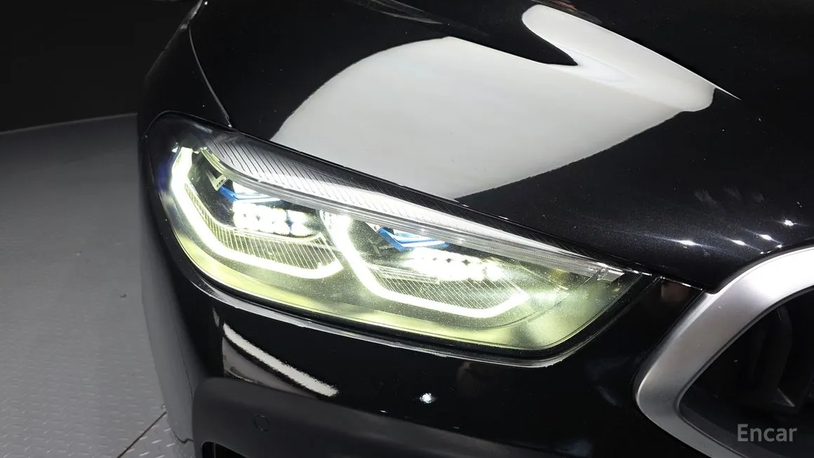 BMW 8-Series