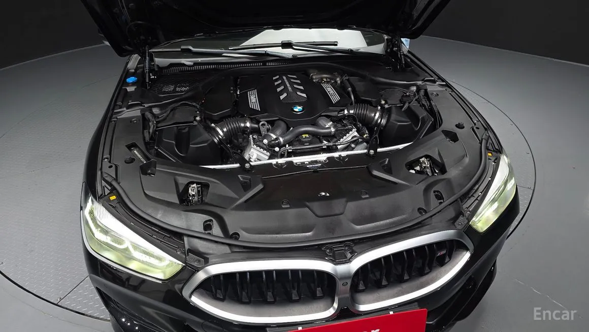 BMW 8-Series