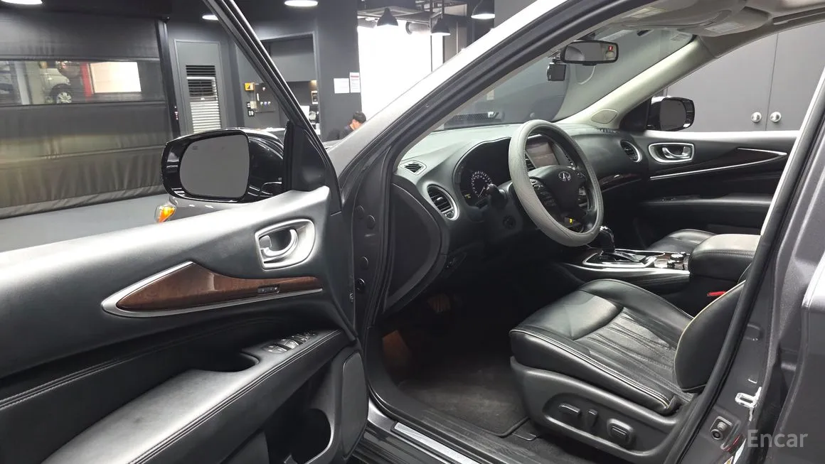 Infiniti QX60
