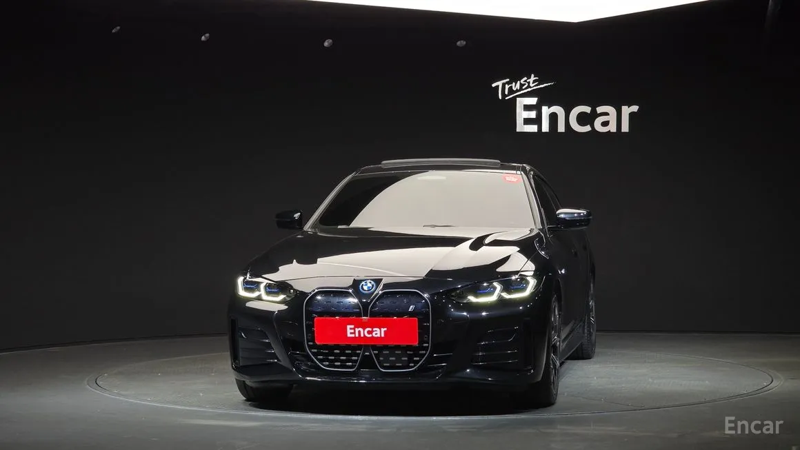 BMW i4