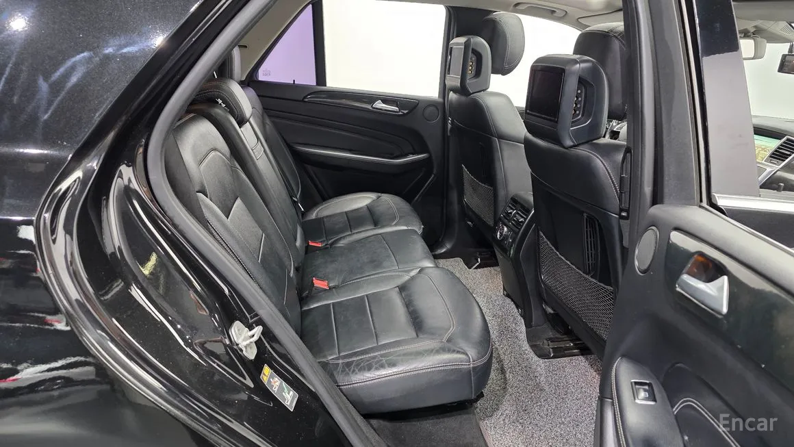 Mercedes-Benz M-class