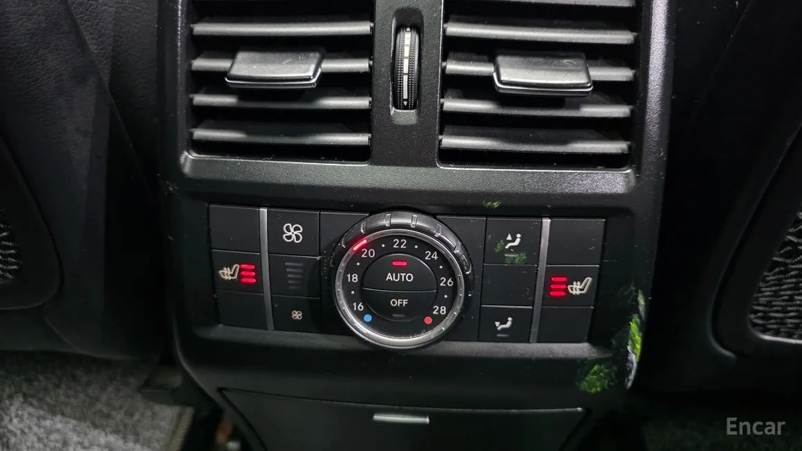 Mercedes-Benz M-class