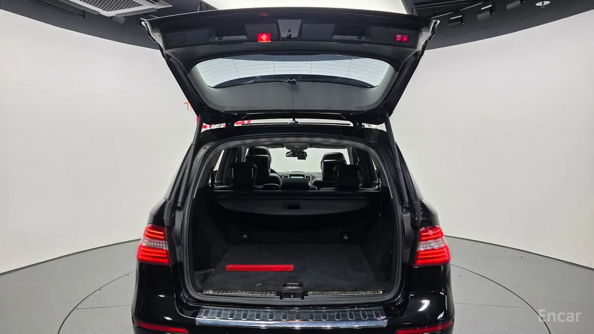 Mercedes-Benz M-class