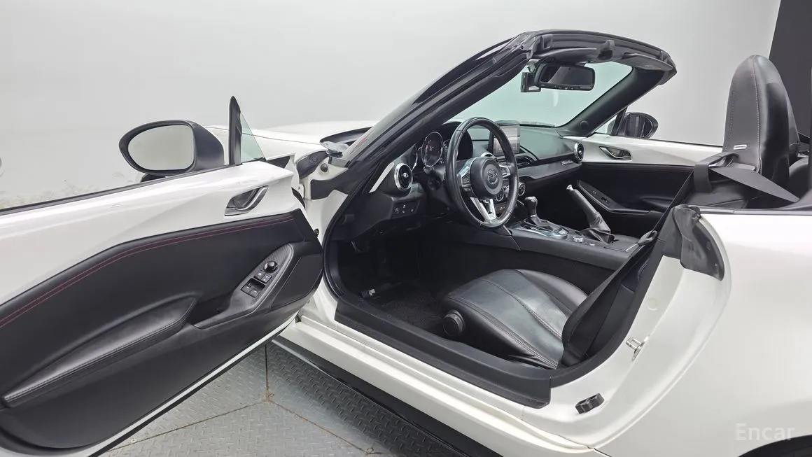 Mazda MX-5 Miata