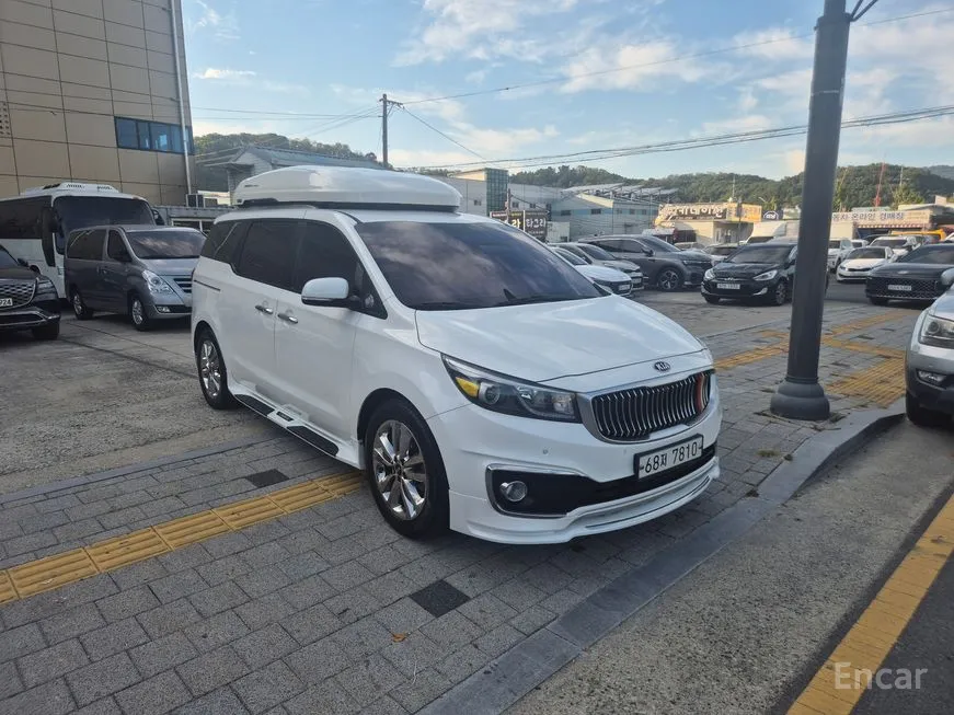 Kia Carnival