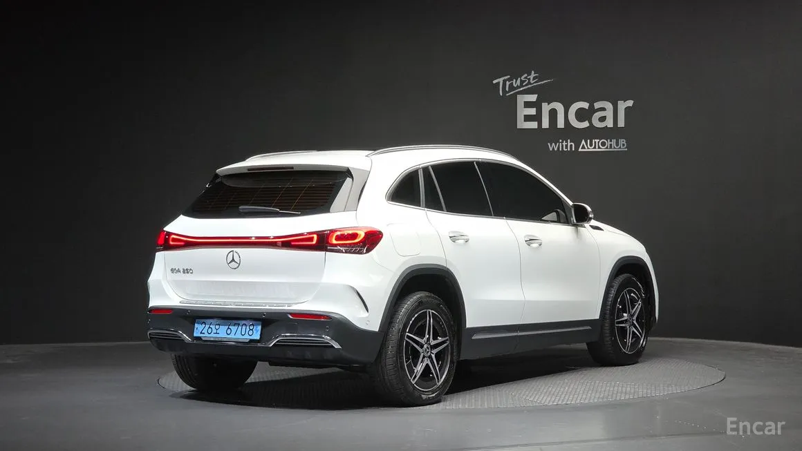 Mercedes-Benz EQA