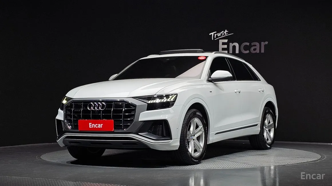 Audi Q8