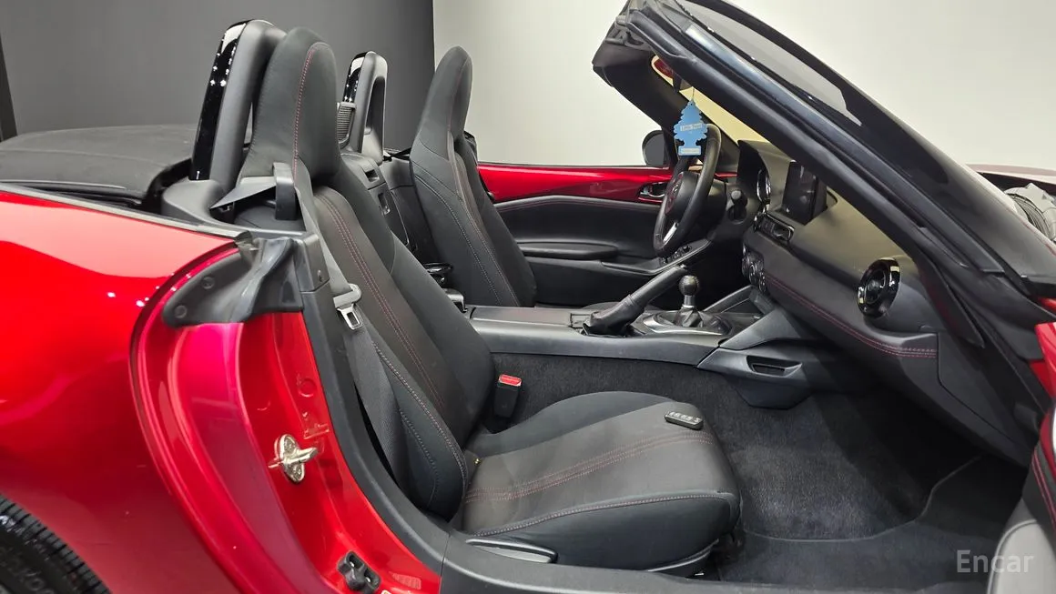 Mazda MX-5 Miata