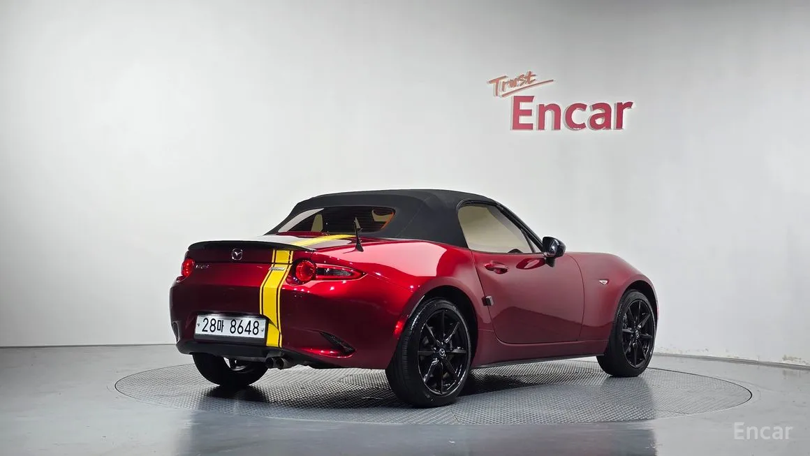 Mazda MX-5 Miata