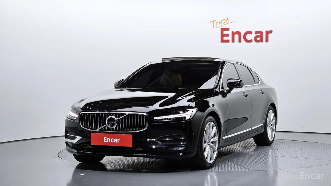 Volvo S90