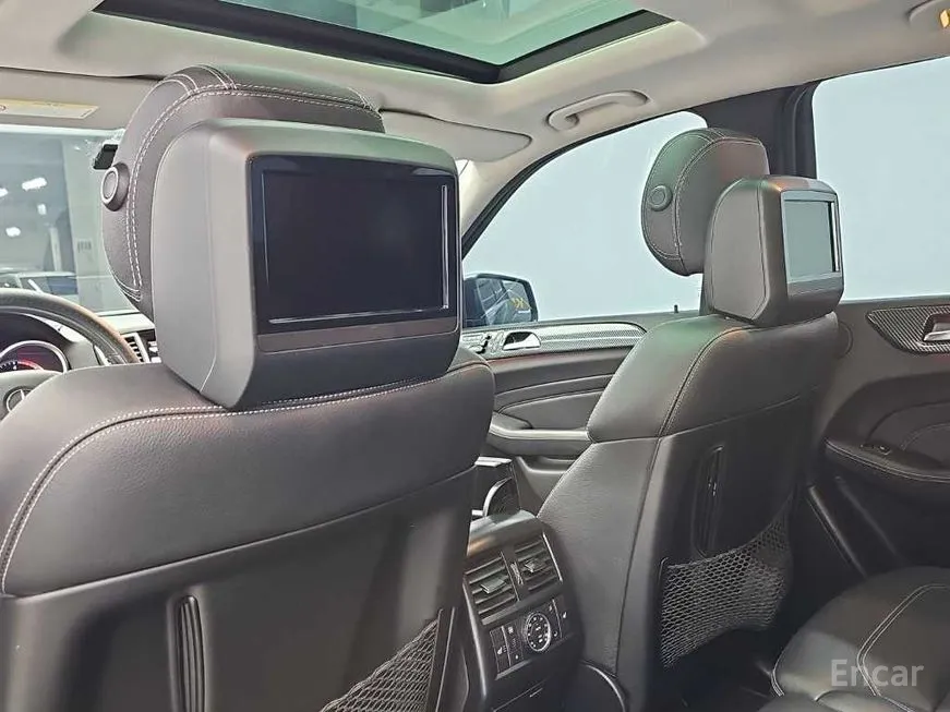 Mercedes-Benz M-class