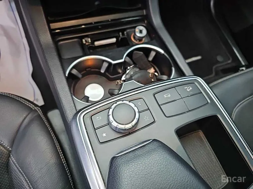 Mercedes-Benz M-class