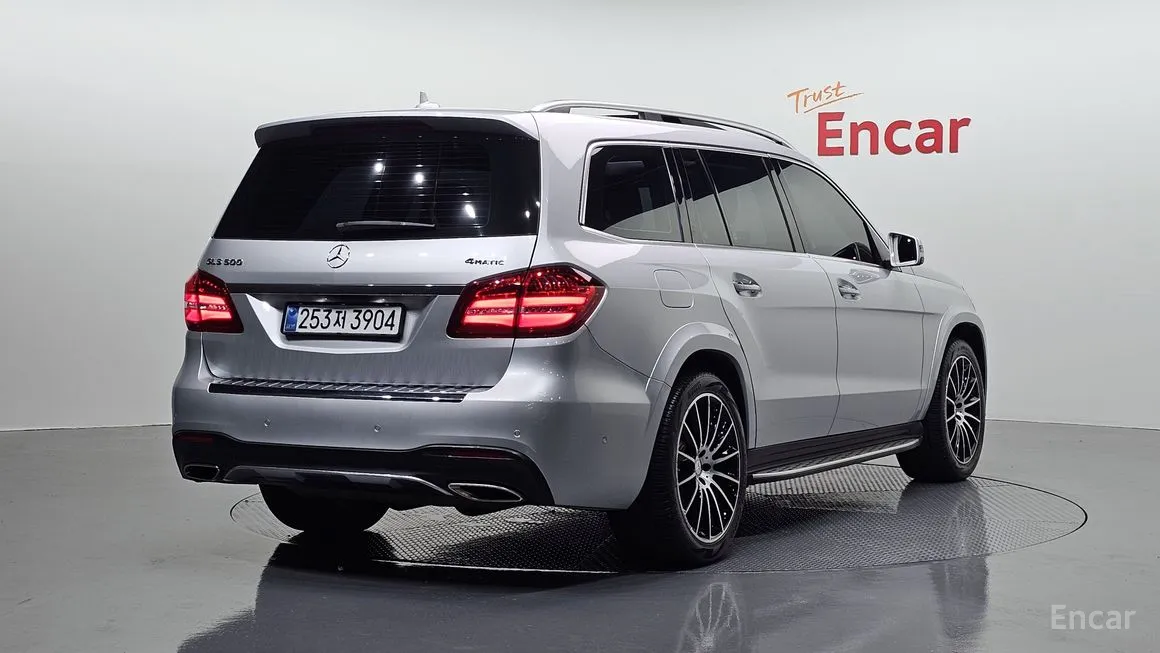 Mercedes-Benz GLS-Class