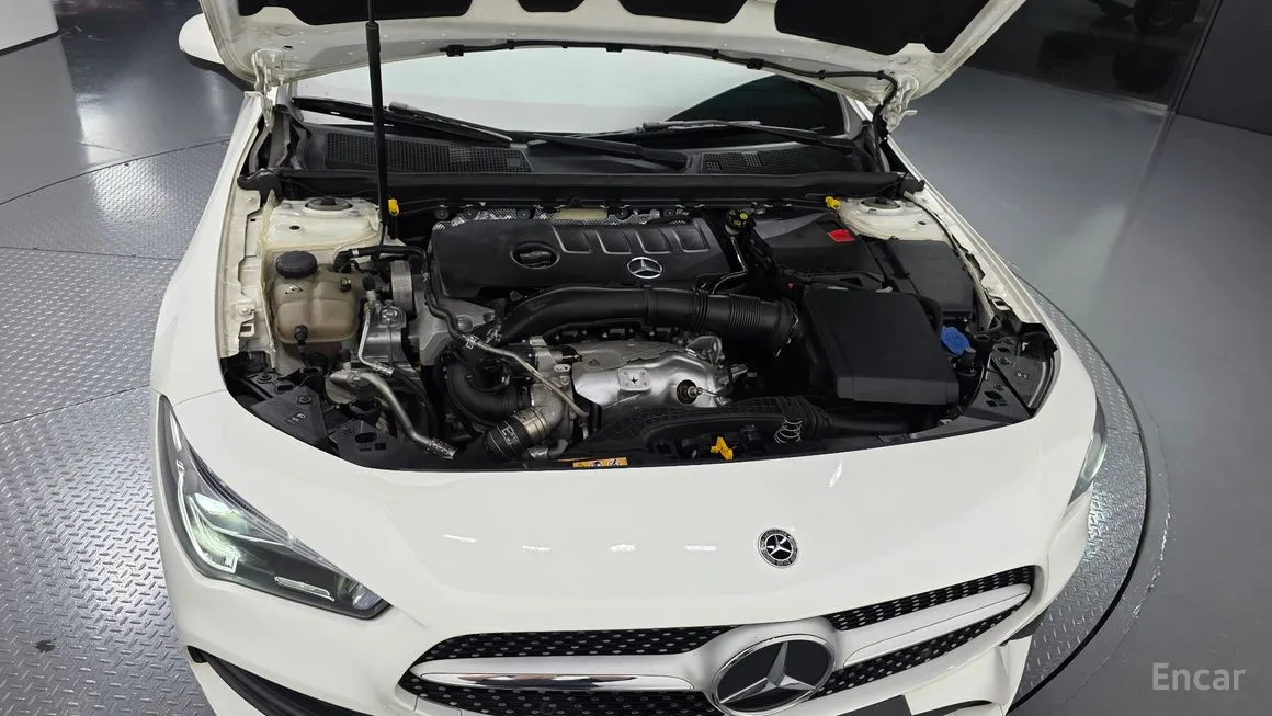 Mercedes-Benz CLA-Class