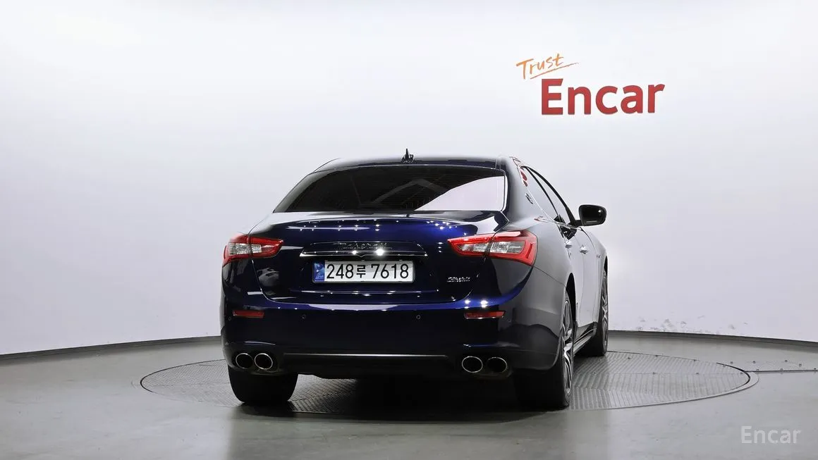Maserati Ghibli