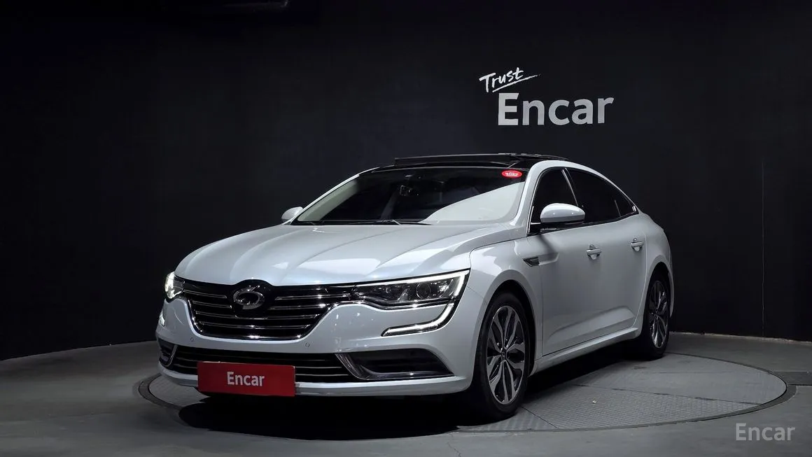 Renault SM6