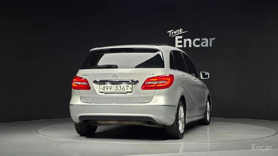 Mercedes-Benz B-Class