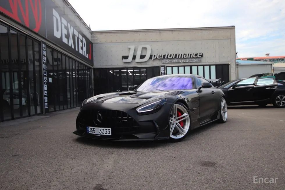 Mercedes-Benz AMG GT