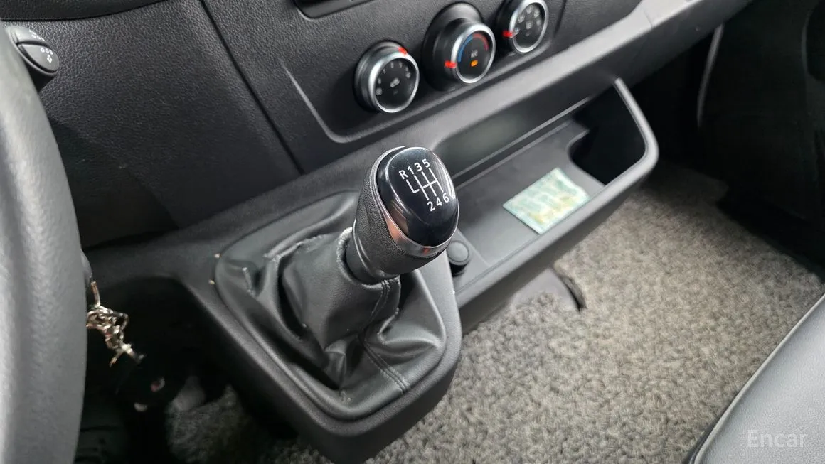 Renault Master